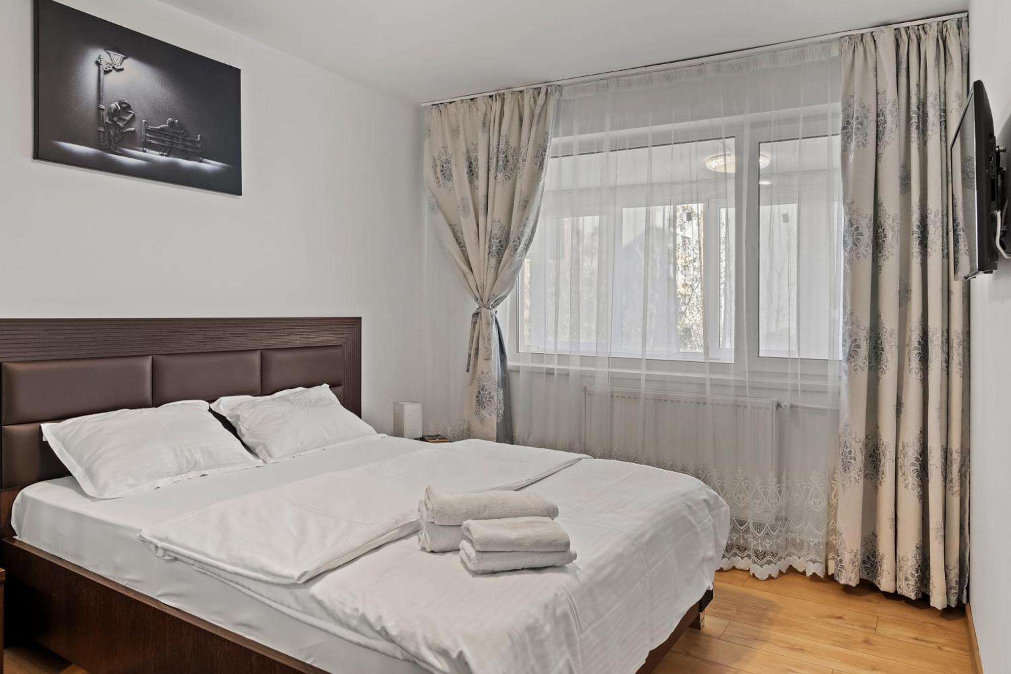 Apartament De Lux Drumul Taberei Bucharest Luaran gambar