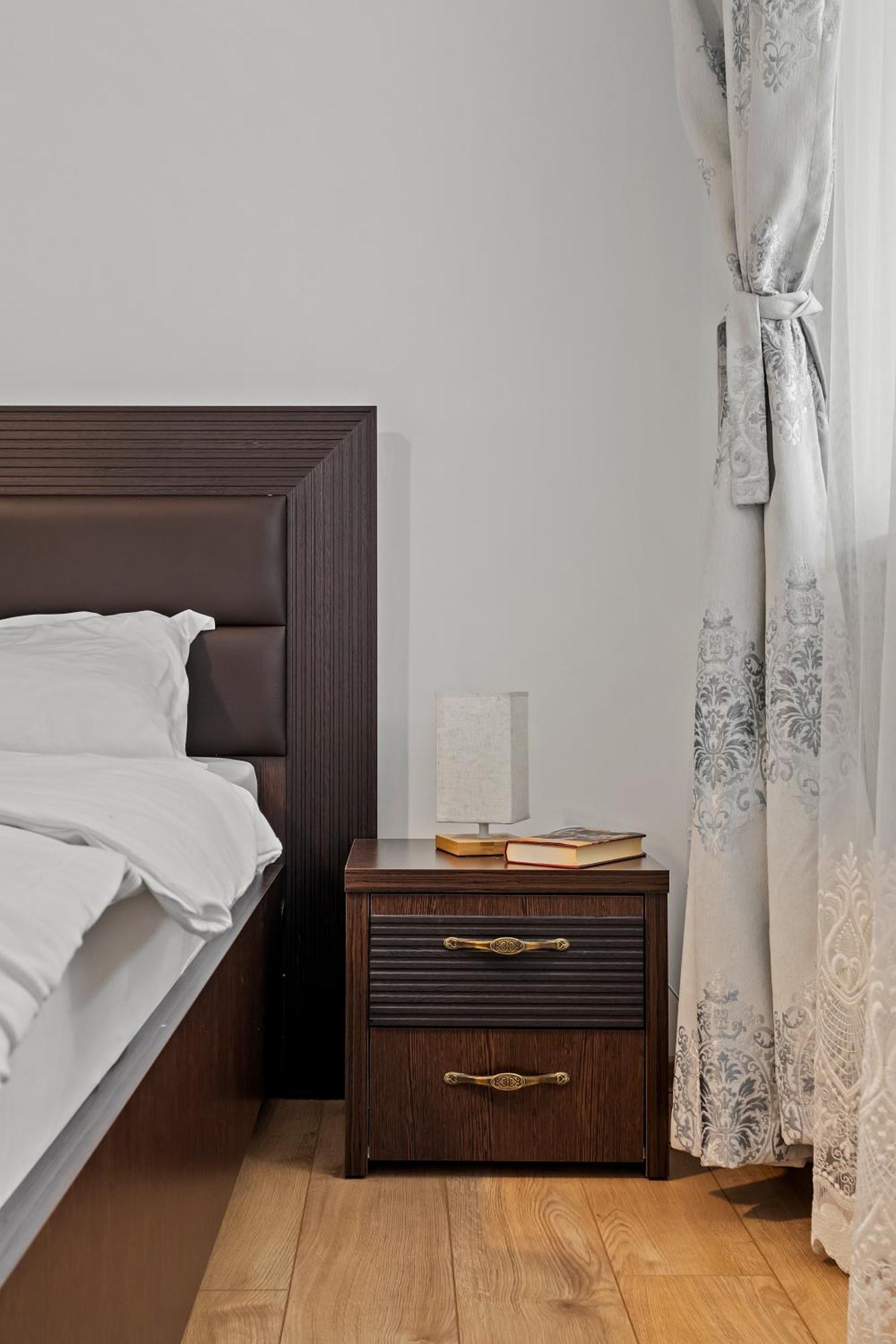 Apartament De Lux Drumul Taberei Bucharest Luaran gambar