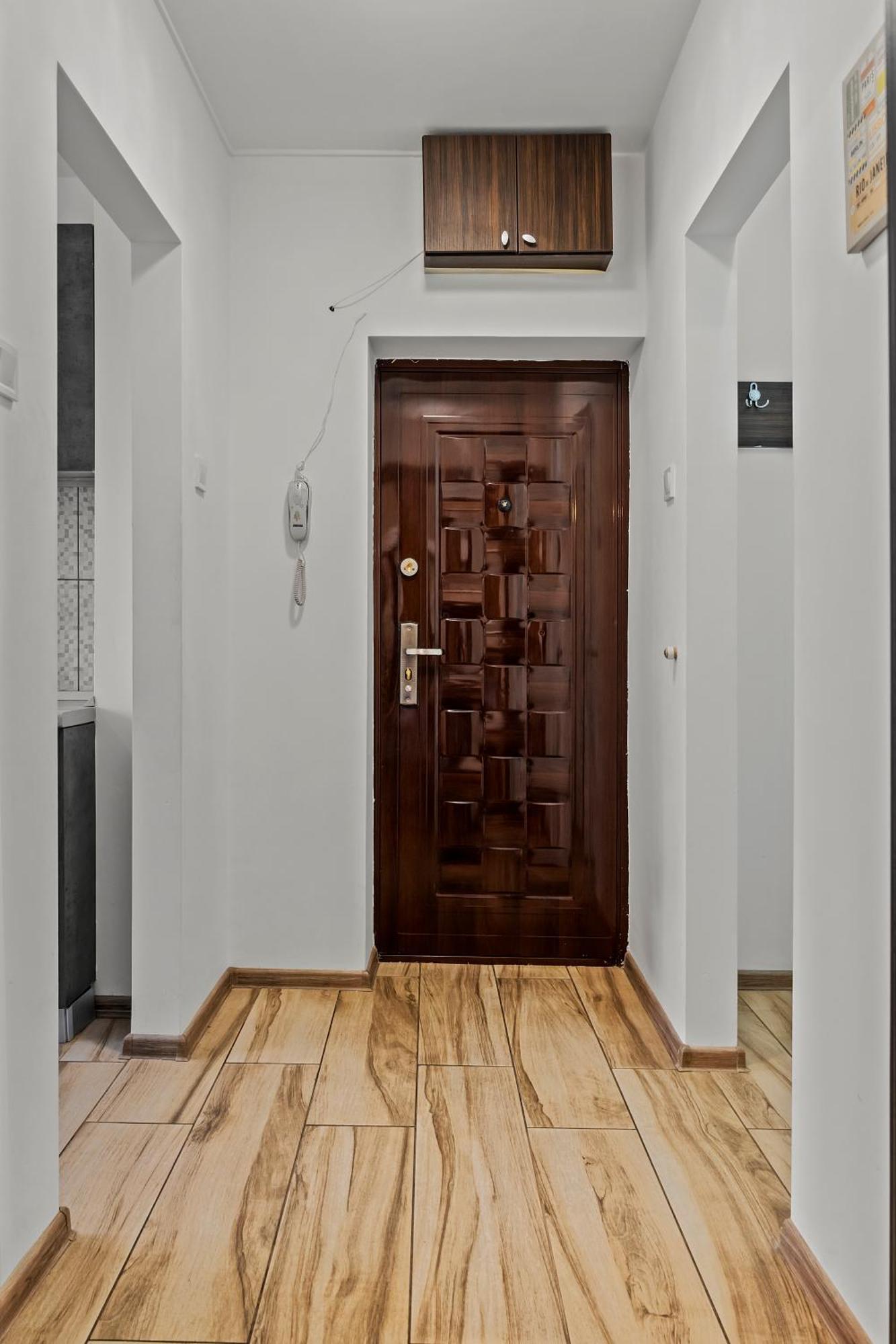 Apartament De Lux Drumul Taberei Bucharest Luaran gambar
