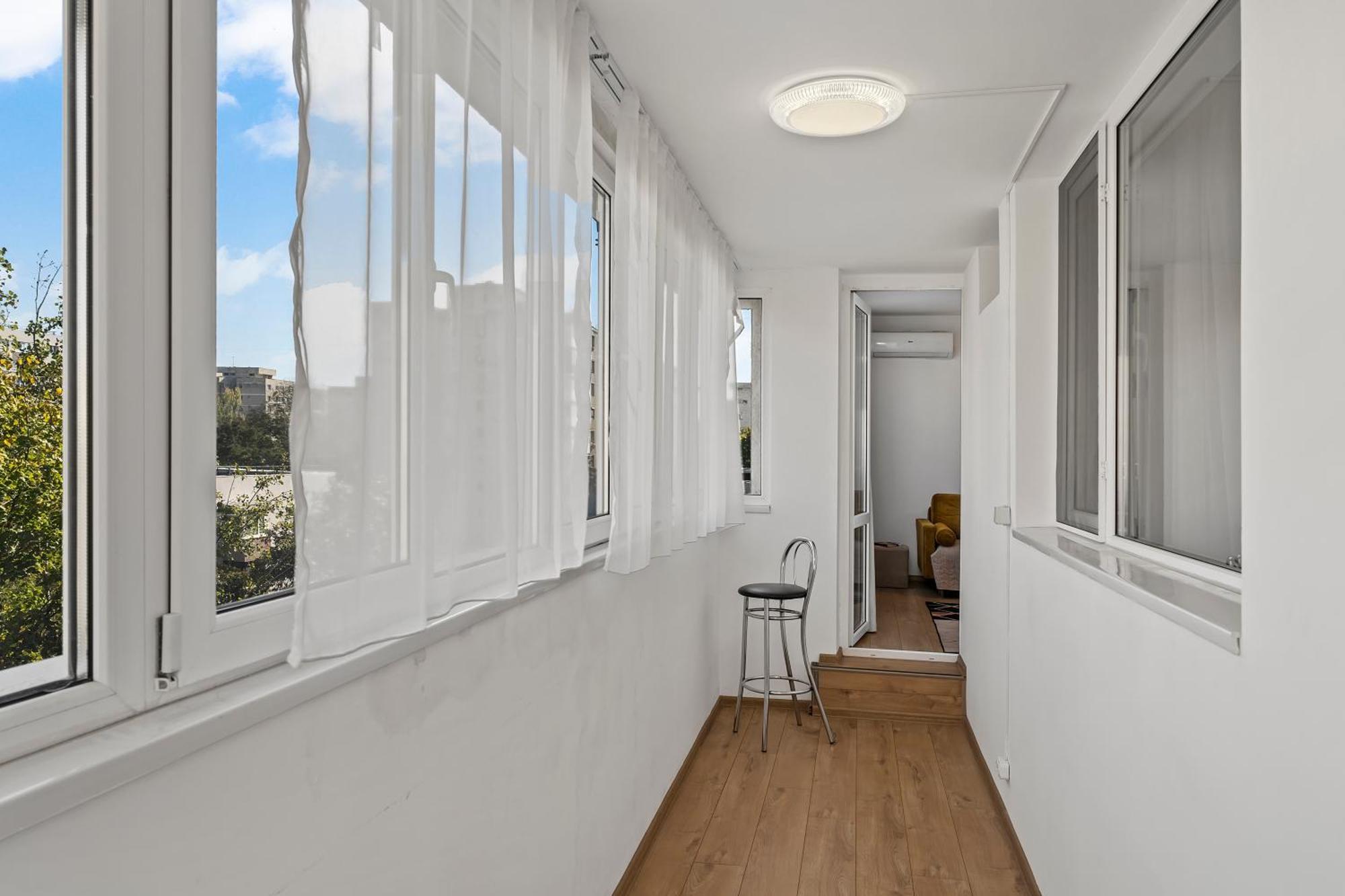 Apartament De Lux Drumul Taberei Bucharest Luaran gambar
